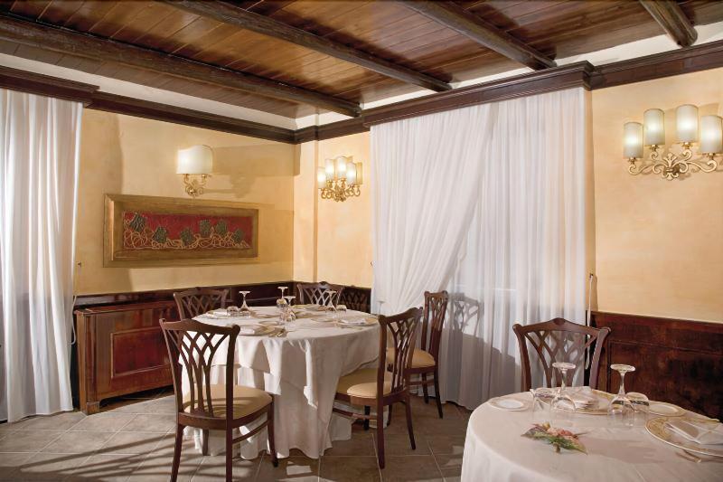 Hotel Palazzo Marzano Briatico Bagian luar foto