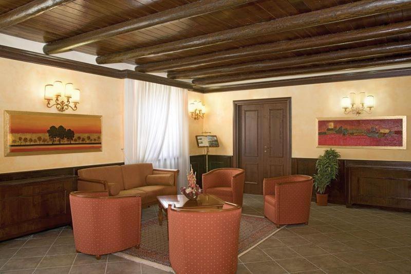 Hotel Palazzo Marzano Briatico Bagian luar foto
